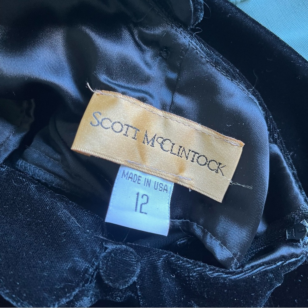 Vintage Scott McClintock Floor Length Embroidered Velvet Evening Dress with Slit - Picture 8 of 12